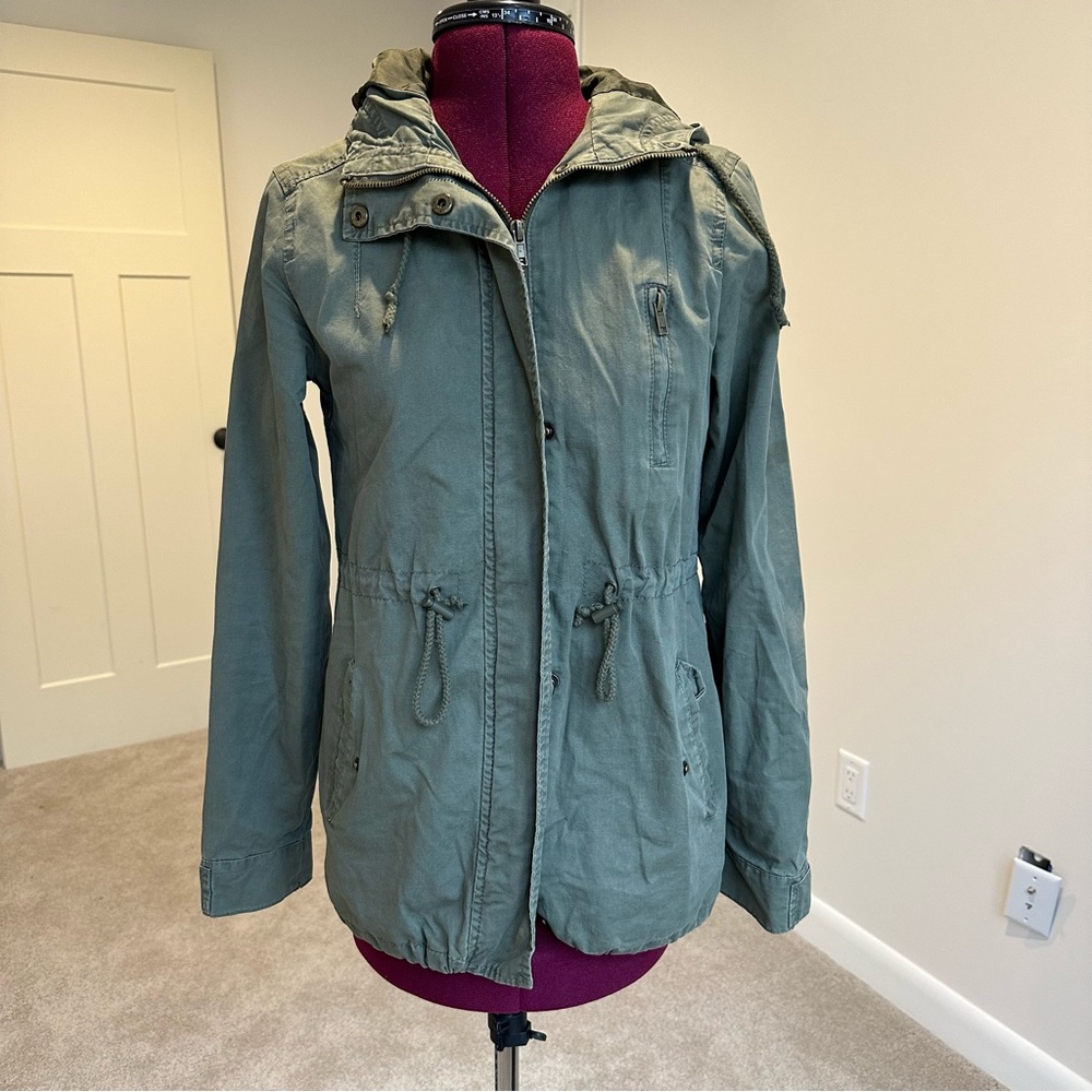 Auline Collection Women’s Green Hooded  utility Jacket
